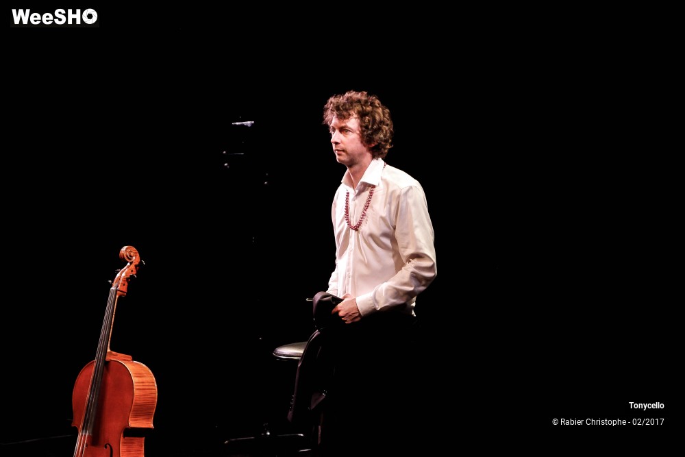 31/35 photos du spectacle Tonycello