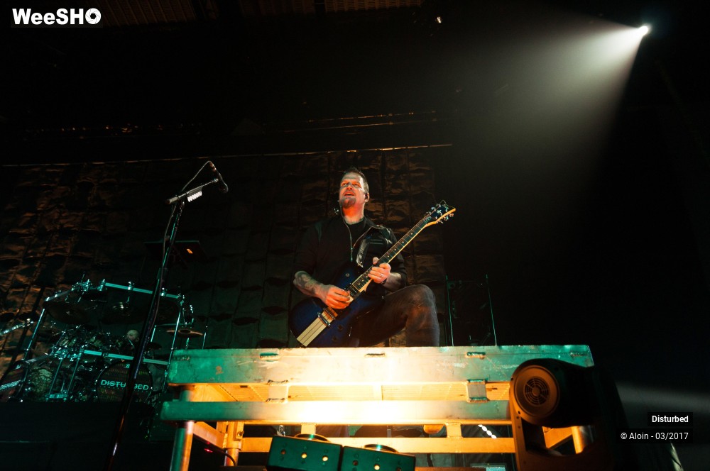 8/15 photos du spectacle disturbed