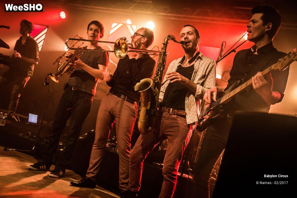 16/46 photos du spectacle Babylon Circus