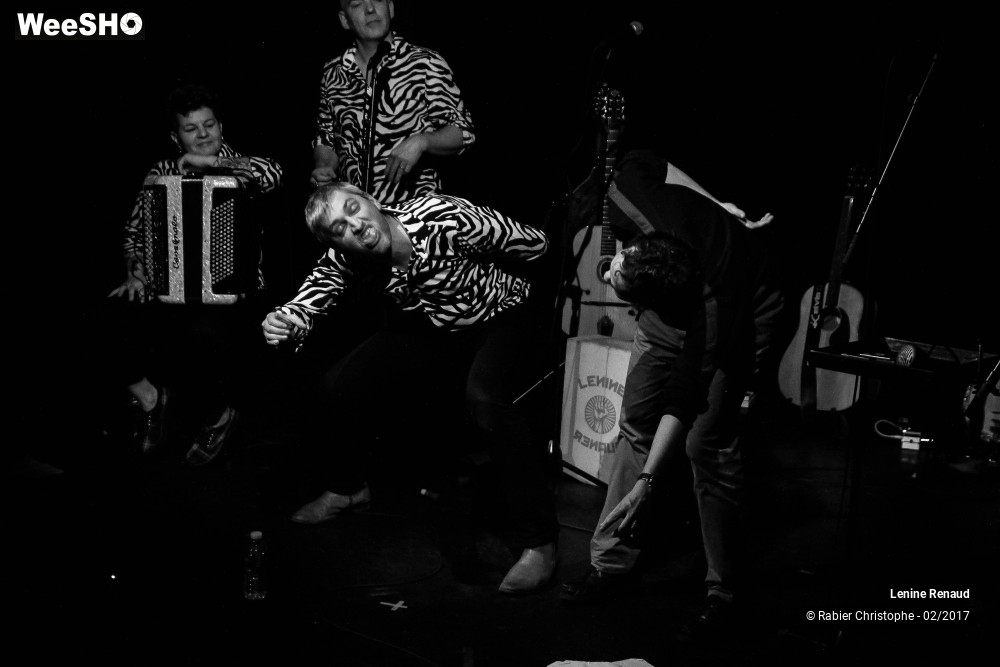 16/32 photos du spectacle Lenine Renaud