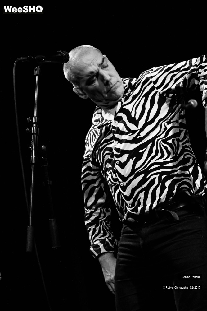 23/32 photos du spectacle Lenine Renaud