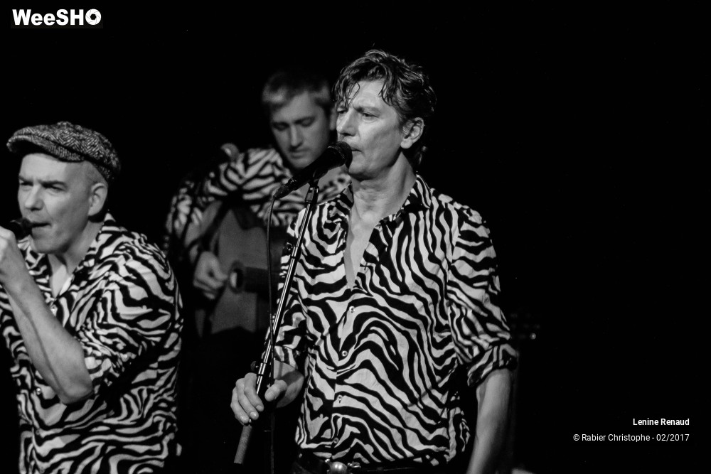 28/32 photos du spectacle Lenine Renaud