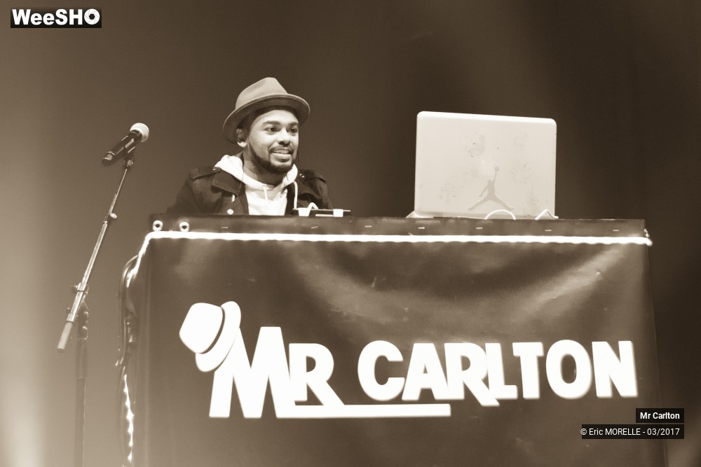 6/50 photos du spectacle Mr Carlton