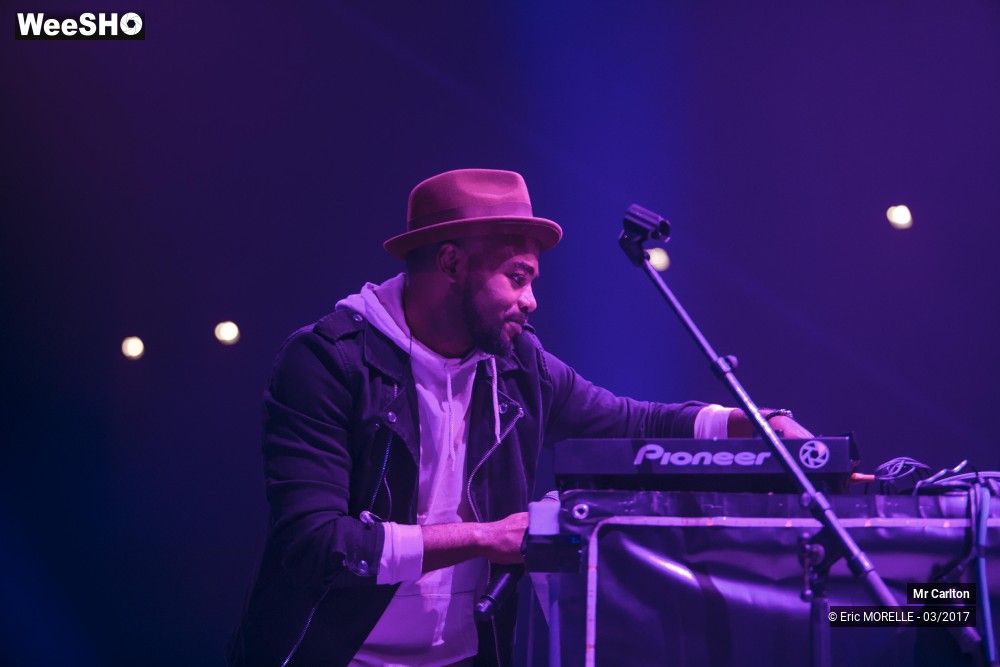 10/50 photos du spectacle Mr Carlton