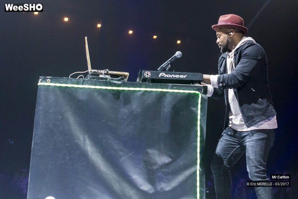 20/50 photos du spectacle Mr Carlton