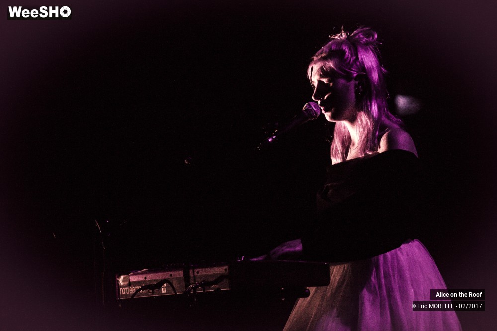 3/38 photos du spectacle Alice on the Roof