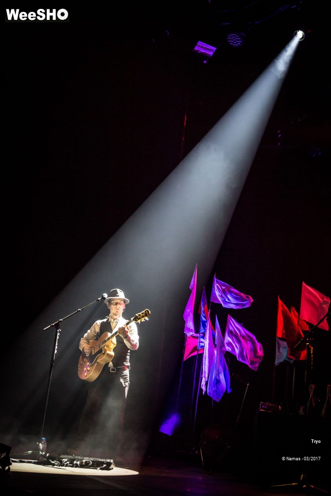 13/33 photos du spectacle Tryo