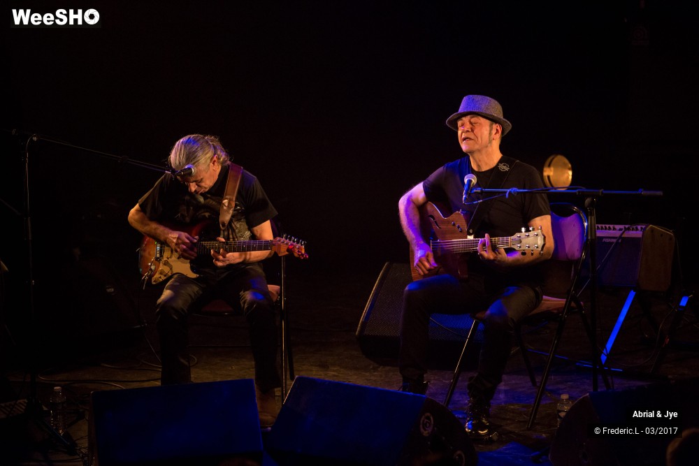 10/42 photos du spectacle Abrial & Jye