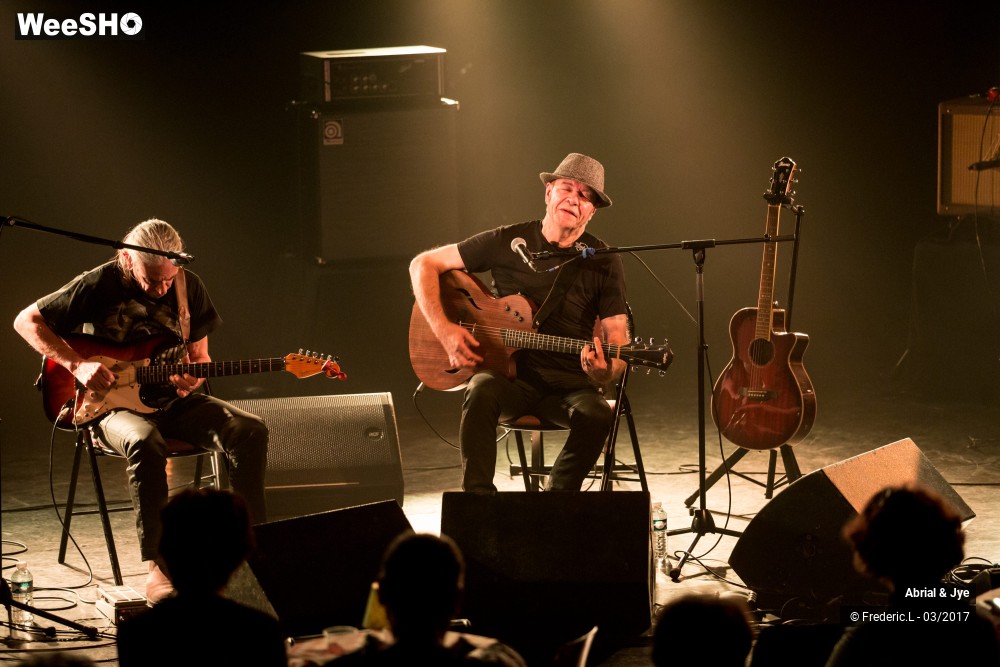 11/42 photos du spectacle Abrial & Jye