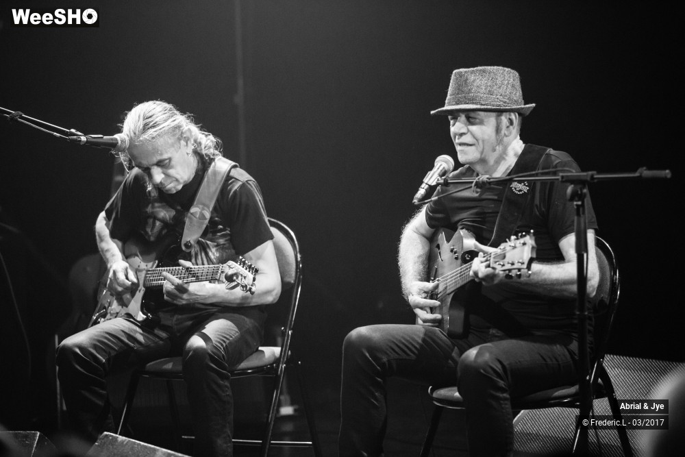 14/42 photos du spectacle Abrial & Jye