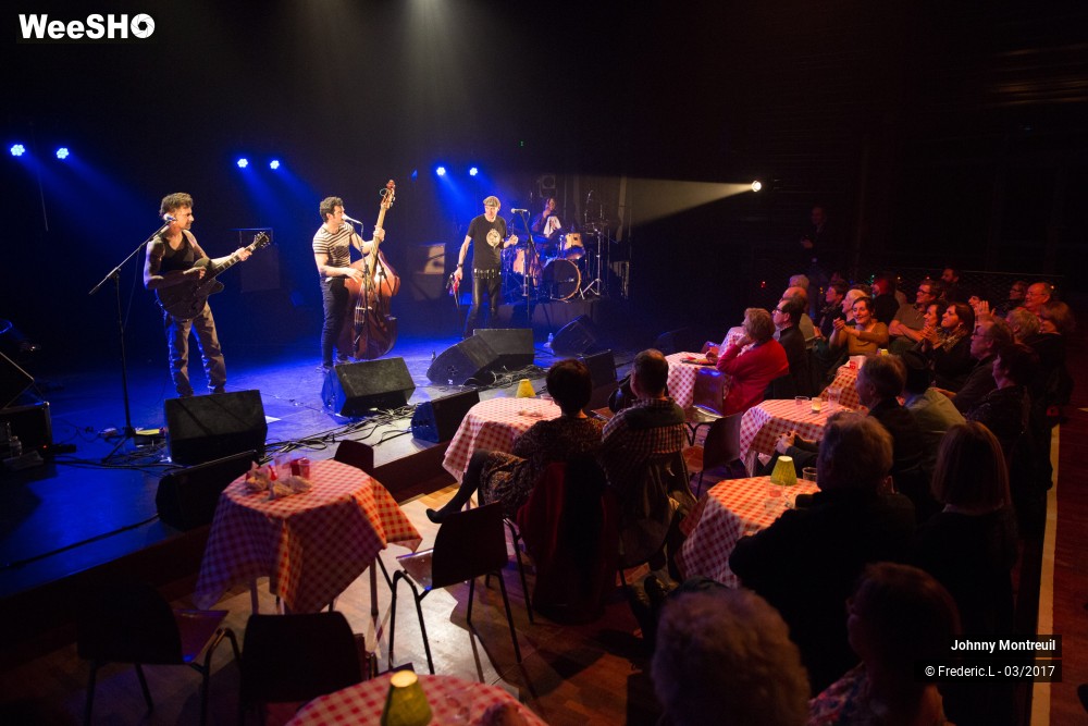 21/50 photos du spectacle Johnny Montreuil