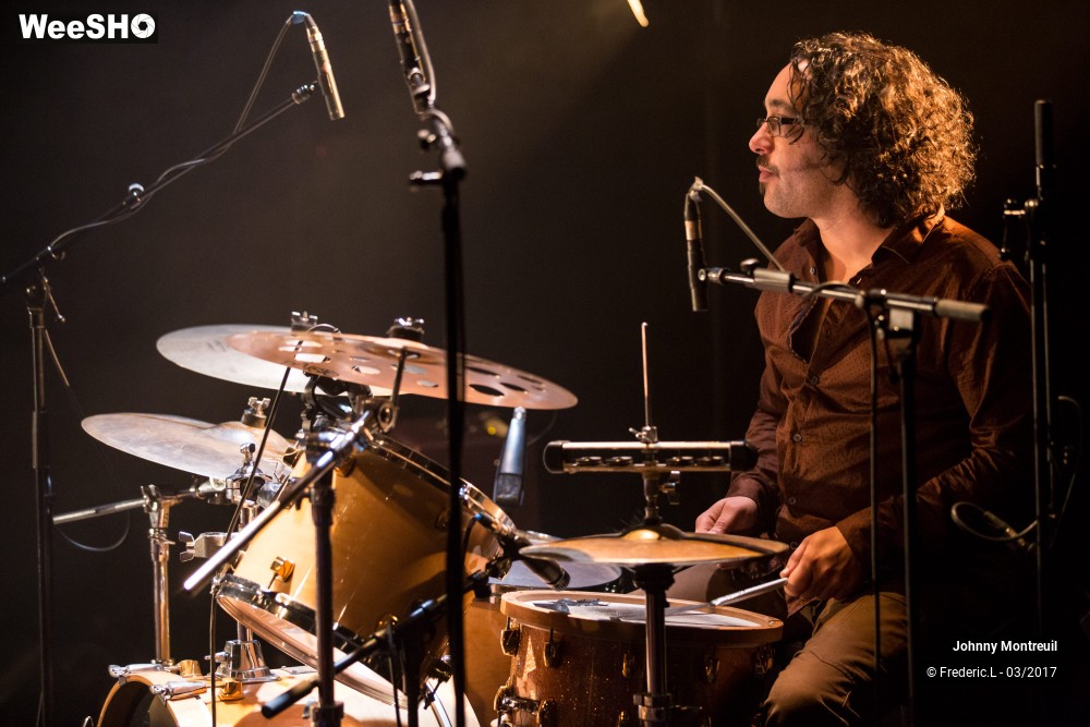 34/50 photos du spectacle Johnny Montreuil