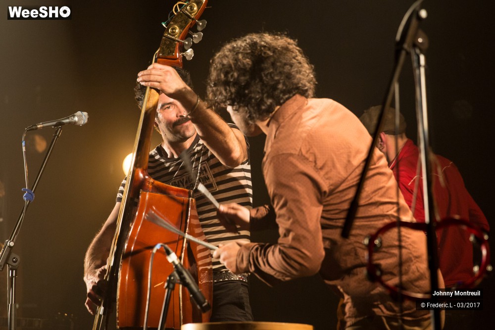 36/50 photos du spectacle Johnny Montreuil