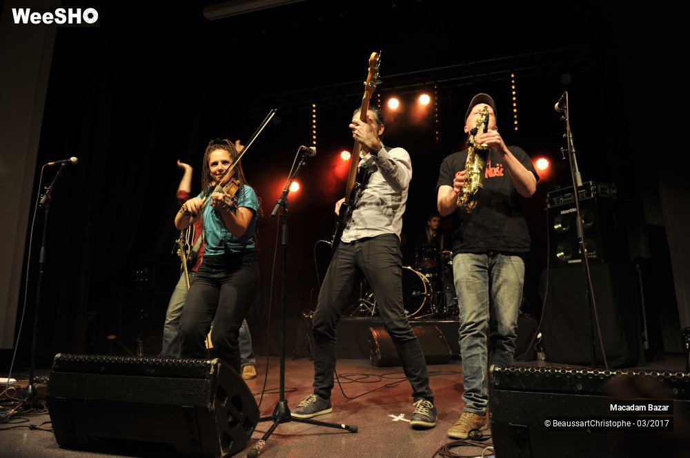 30/40 photos du spectacle Macadam Bazar