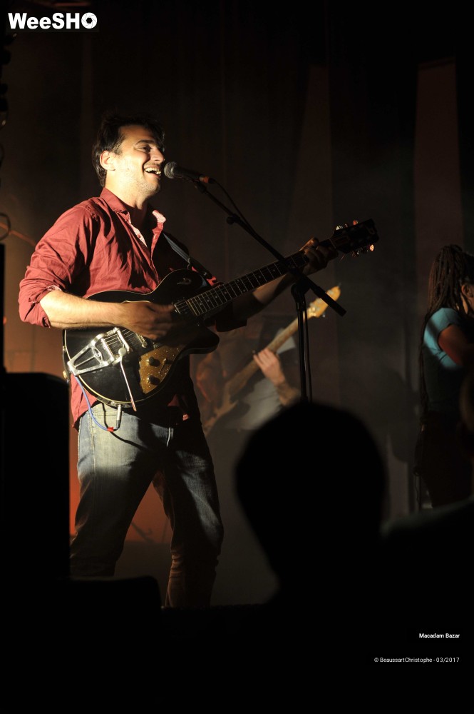 36/40 photos du spectacle Macadam Bazar
