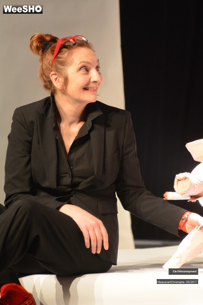 29/51 photos du spectacle Une vie bien renger d'Adolpha