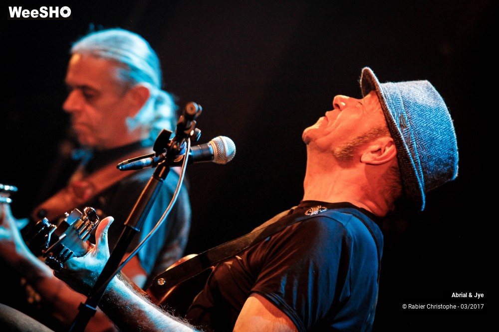 15/31 photos du spectacle Abrial et Jye