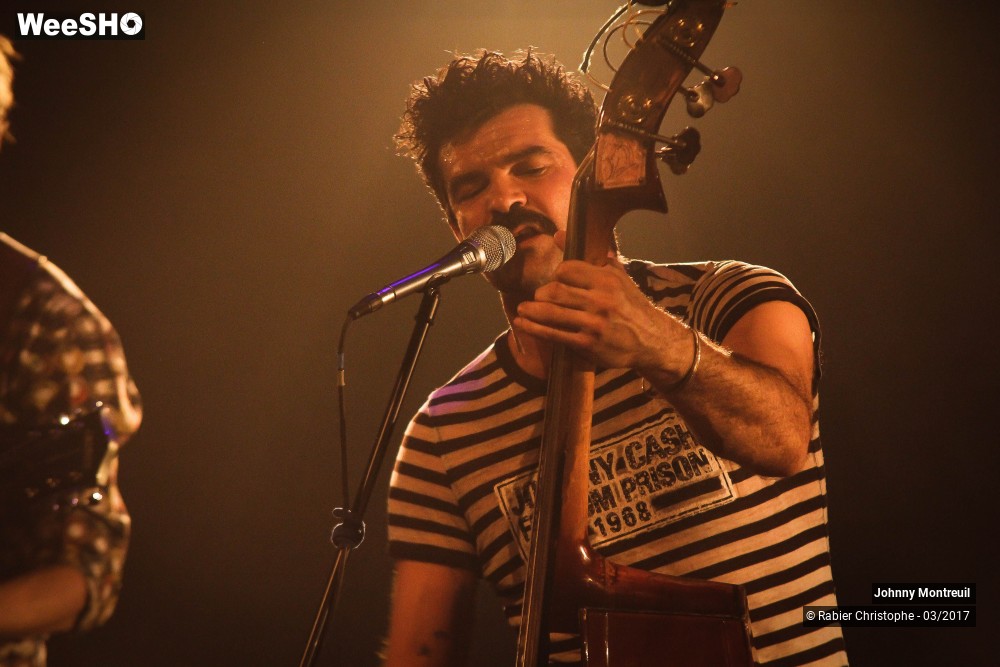 35/51 photos du spectacle Johnny Montreuil