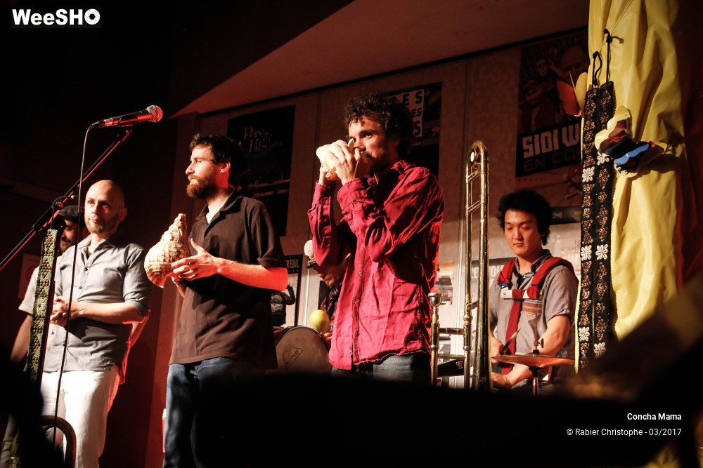 7/44 photos du spectacle concha mama