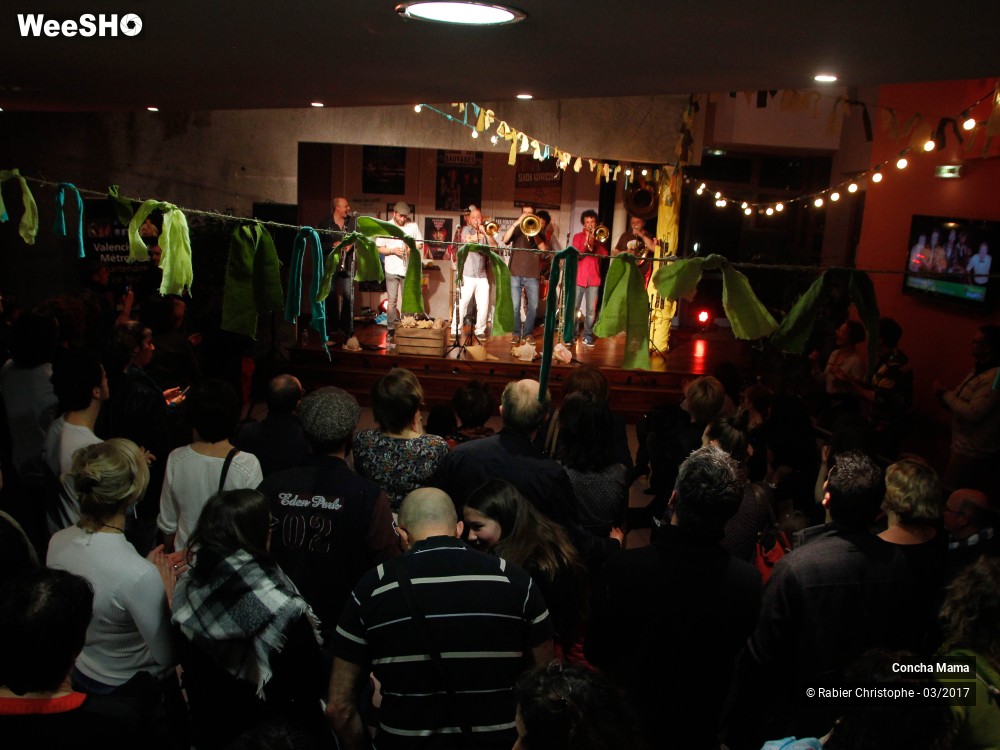 38/44 photos du spectacle concha mama