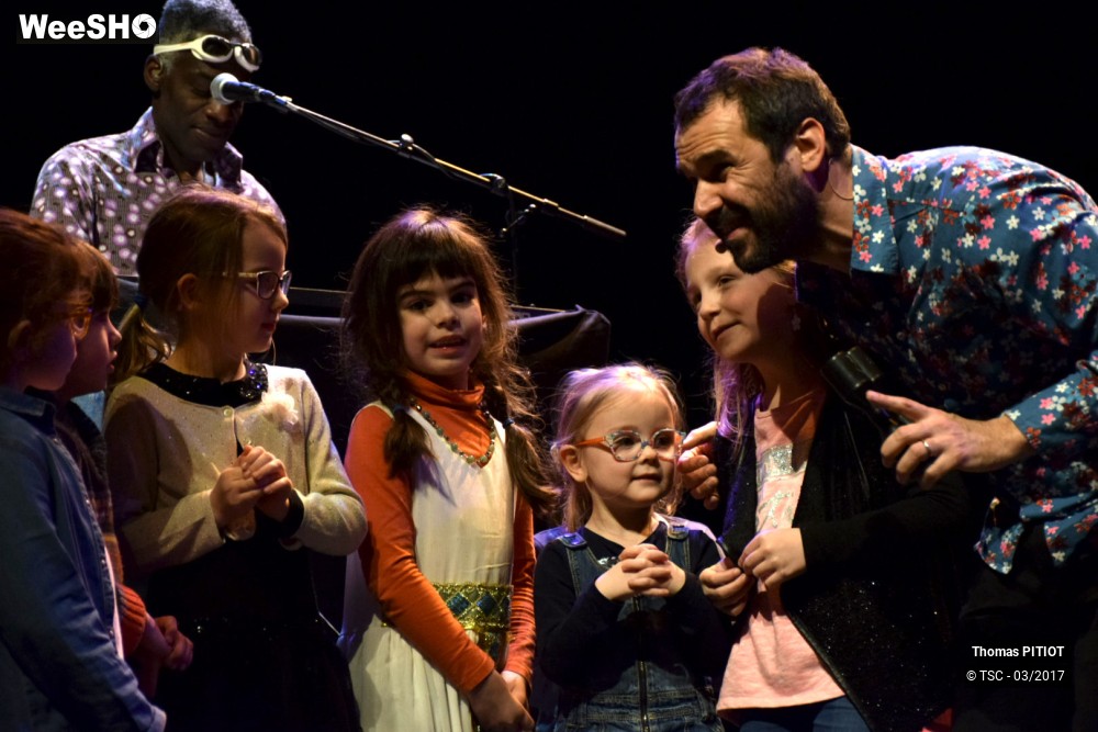10/19 photos du spectacle Allez jouer dehors