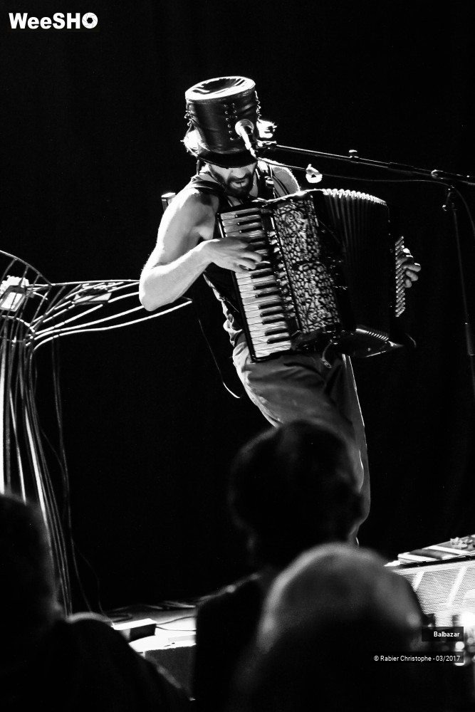38/52 photos du spectacle Balbazar