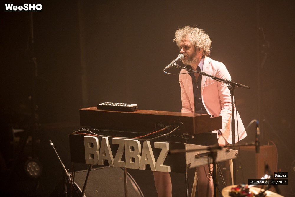 19/21 photos du spectacle Bazbaz