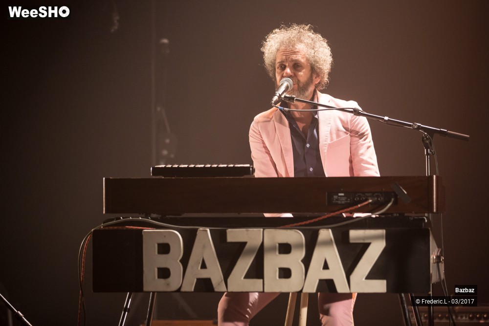 20/21 photos du spectacle Bazbaz