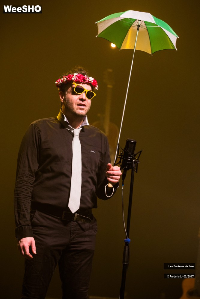 41/50 photos du spectacle Les Fouteurs De Joie