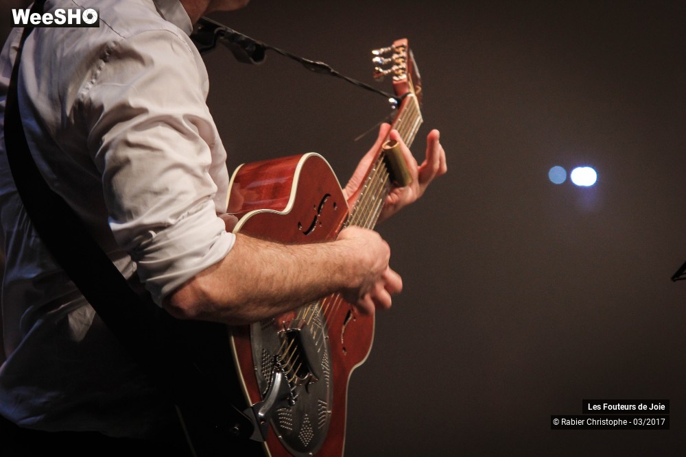 7/50 photos du spectacle Les Fouteurs de Joie