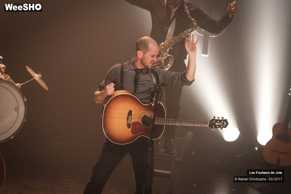 10/50 photos du spectacle Les Fouteurs de Joie