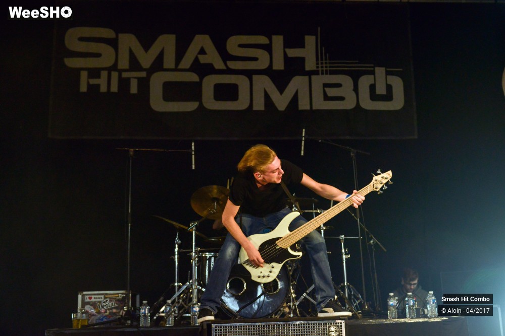 4/12 photos du spectacle Smash hit combo