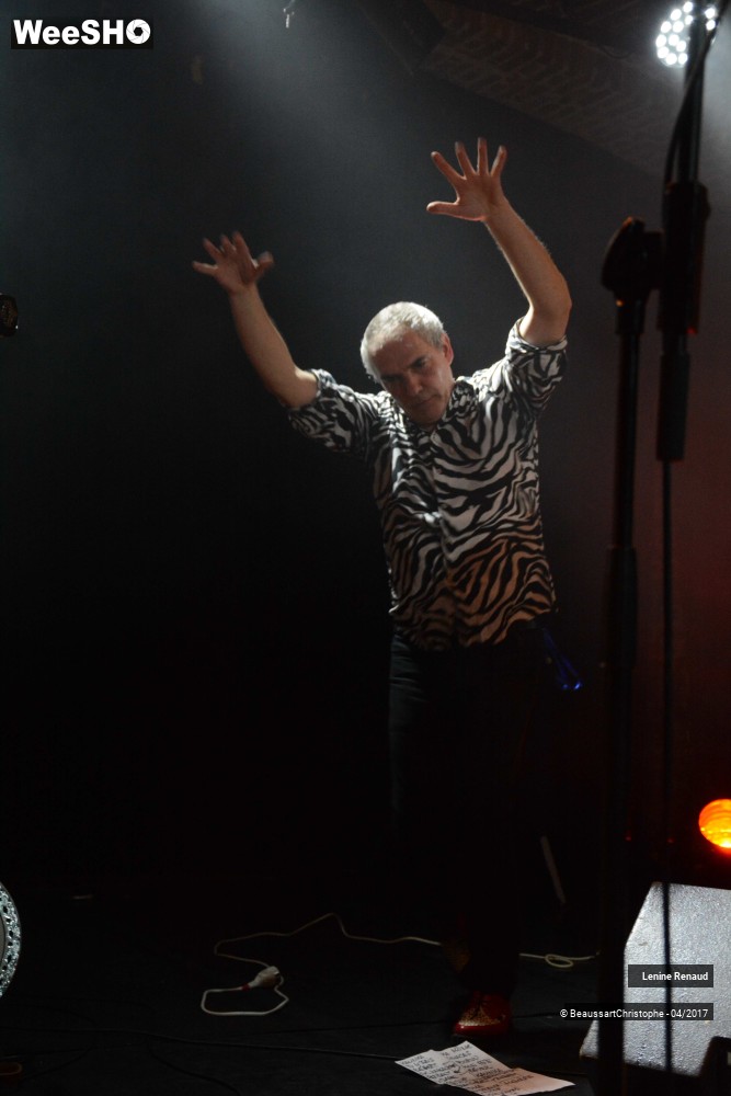 22/33 photos du spectacle Lénine Renaud