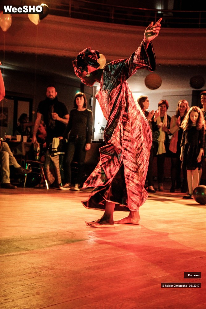 27/54 photos du spectacle Korzeam danse africaine