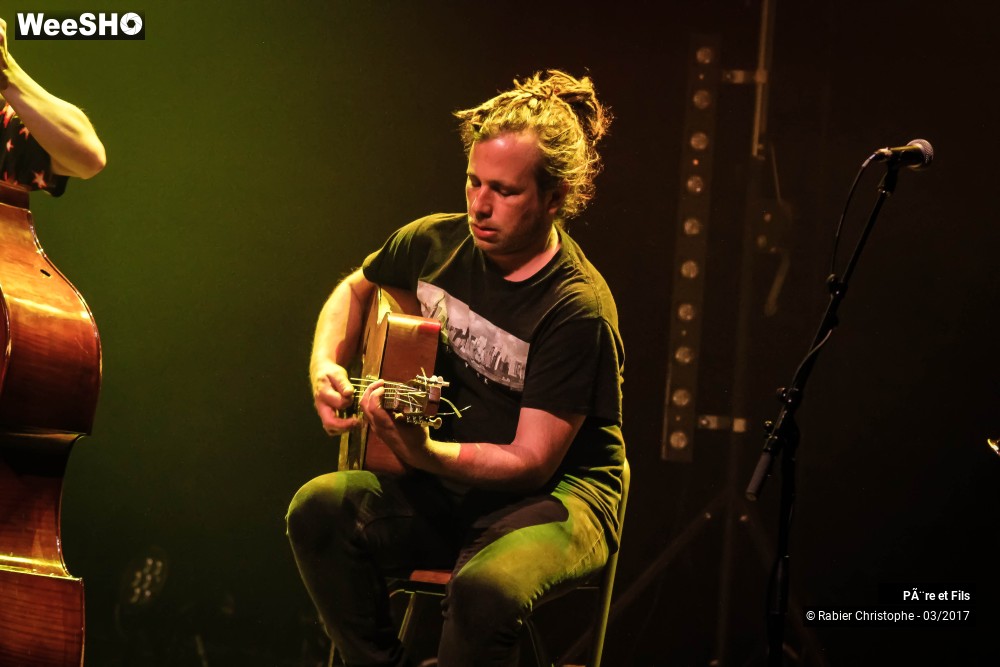 27/50 photos du spectacle Père & Fils
