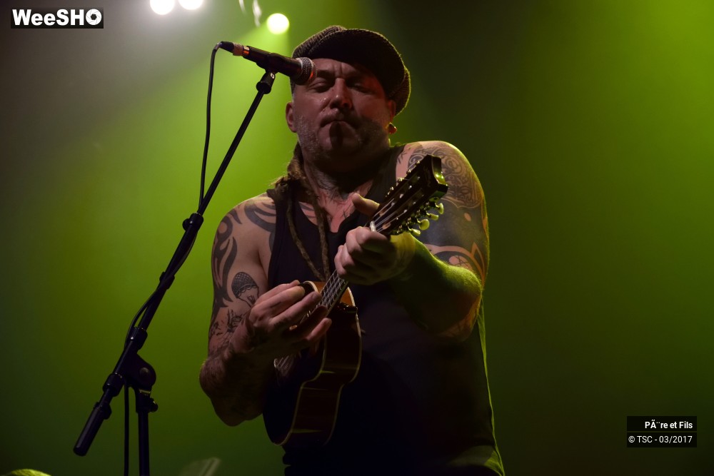 8/32 photos du spectacle Père & Fils