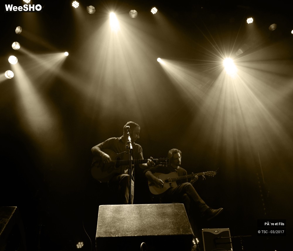 15/32 photos du spectacle Père & Fils