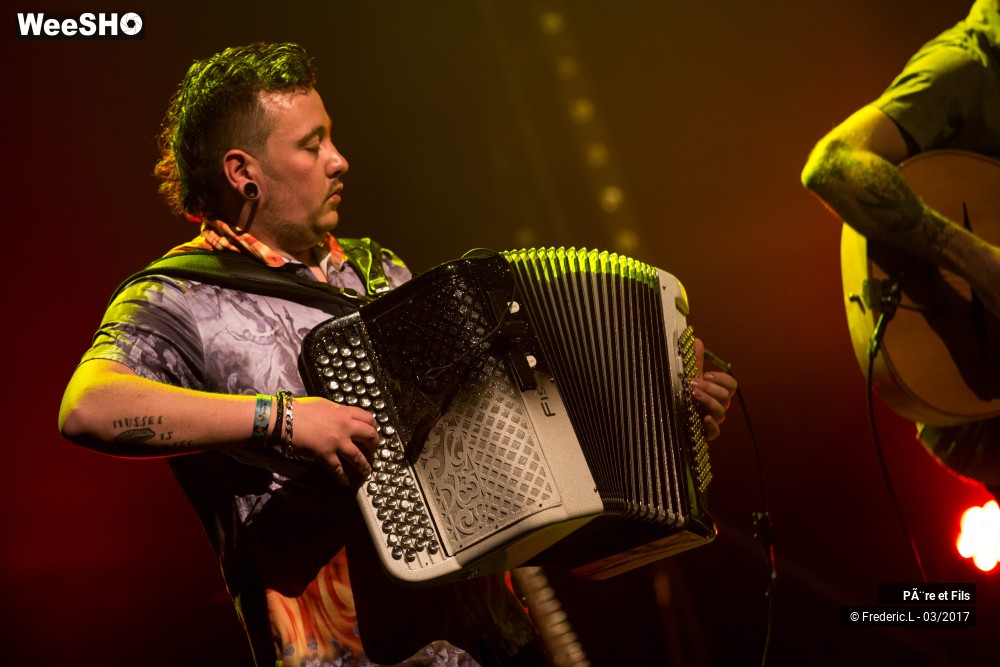 27/50 photos du spectacle Père & Fils