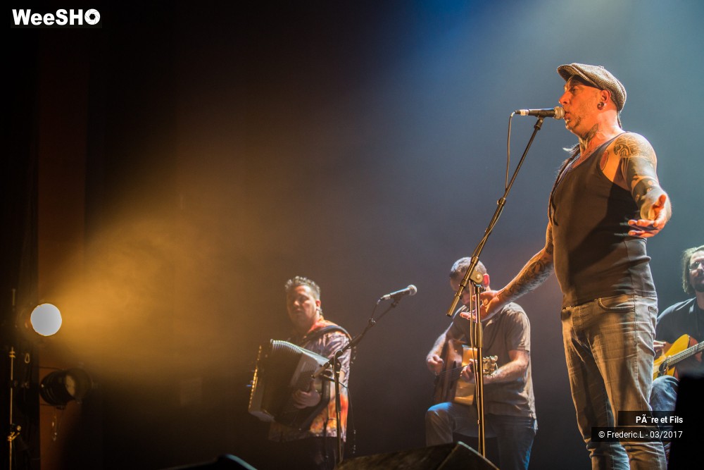 31/50 photos du spectacle Père & Fils