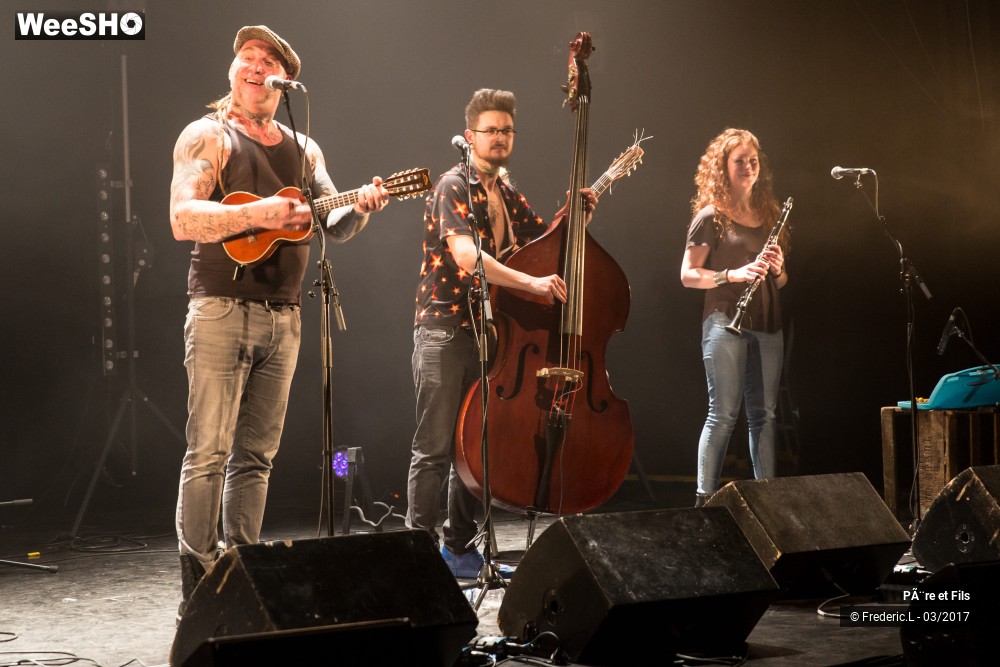 37/50 photos du spectacle Père & Fils