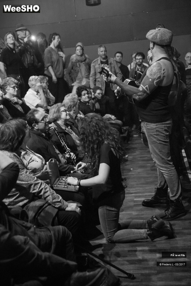38/50 photos du spectacle Père & Fils