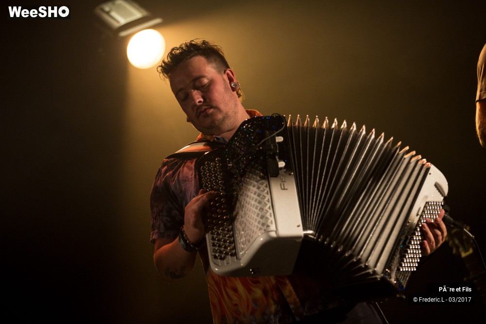 48/50 photos du spectacle Père & Fils