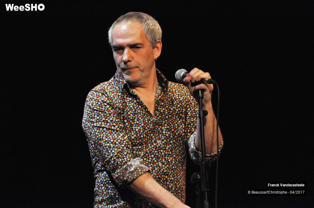 3/30 photos du spectacle Franck Chante l'Amour