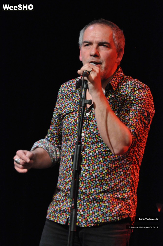 15/30 photos du spectacle Franck Chante l'Amour