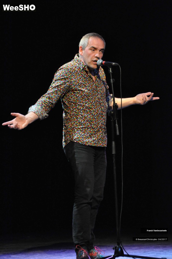 24/30 photos du spectacle Franck Chante l'Amour