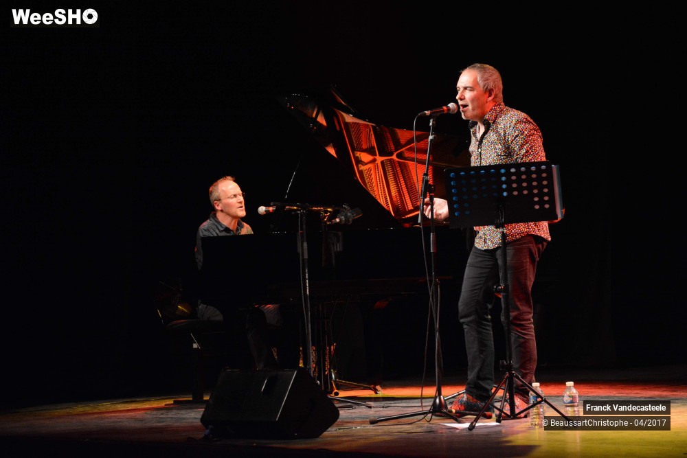 28/30 photos du spectacle Franck Chante l'Amour