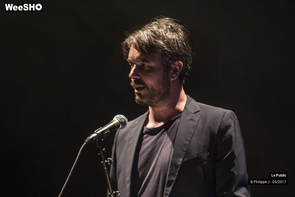 14/17 photos du spectacle Les Officiels
