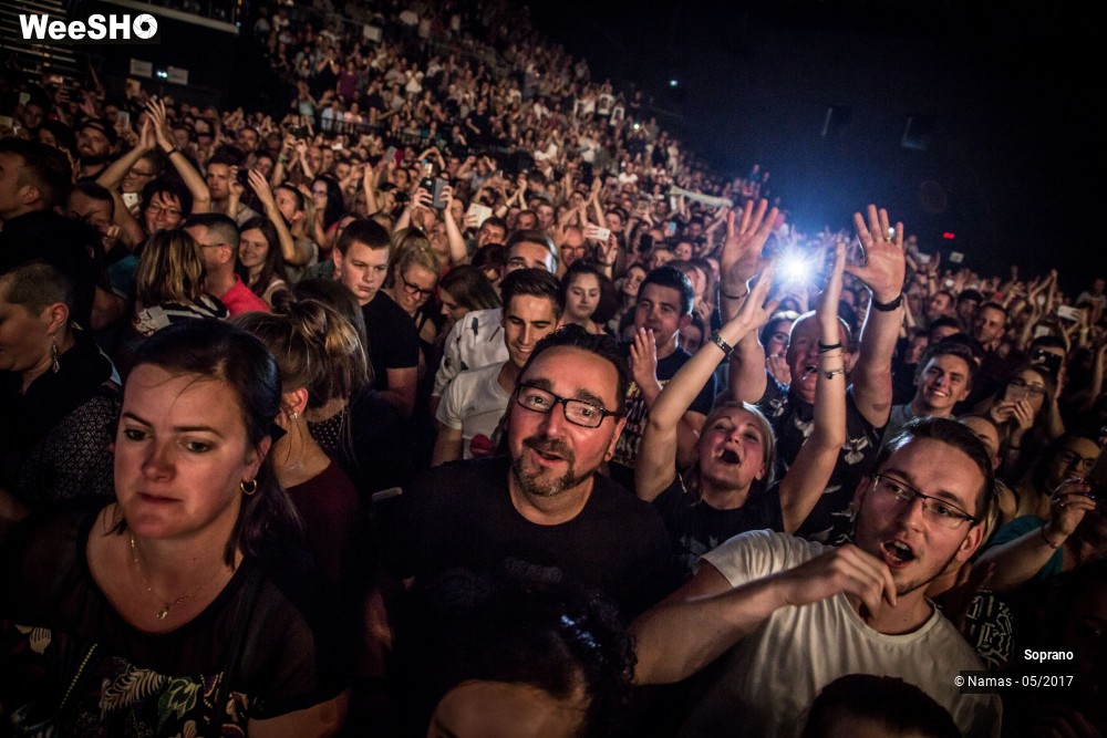 19/32 photos du spectacle Soprano