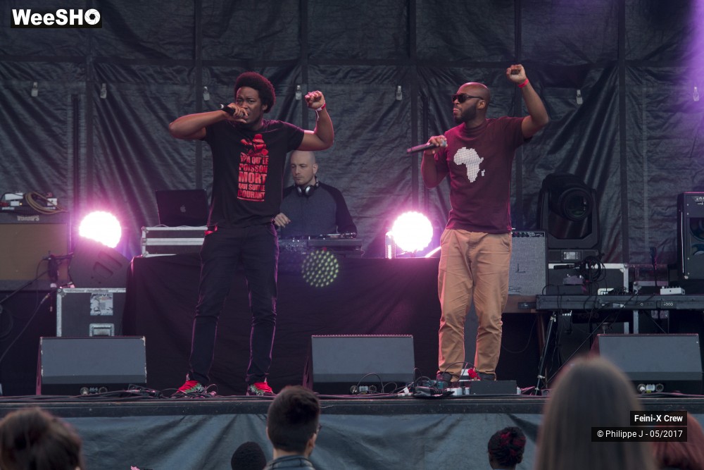 2/17 photos du spectacle Feini-X Crew