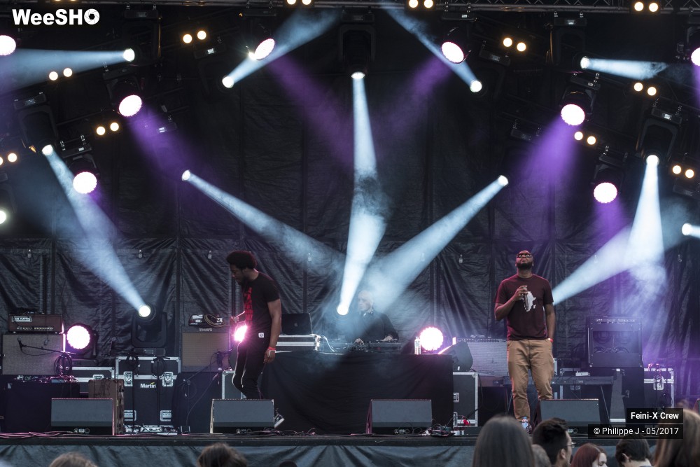 11/17 photos du spectacle Feini-X Crew